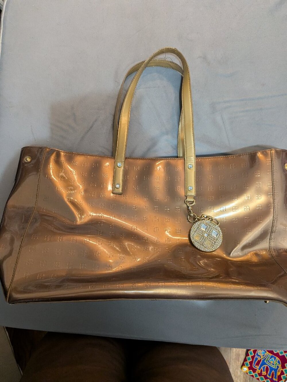 IMAN Global Chic Shopper Tote